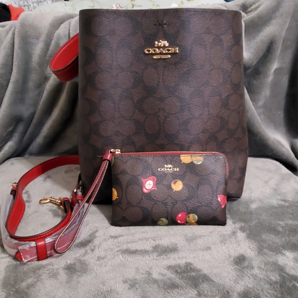 Coach Bucket Bag & Wristlet